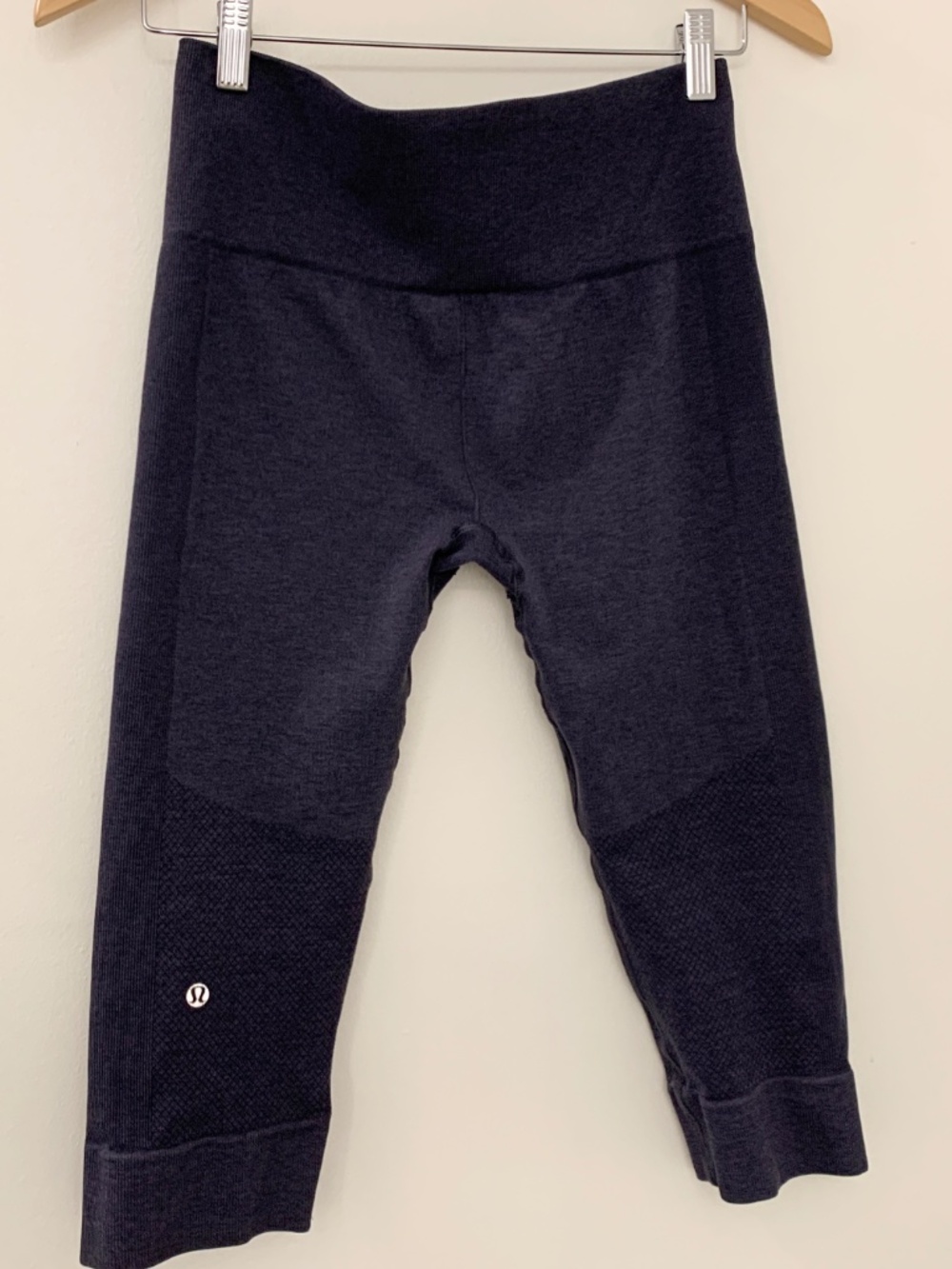 Lululemon Crop Leggings - dark blue